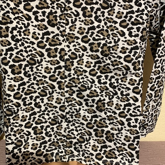 a.n.a Top Blouse Tee Animal Print NWT XXL - Picture 10 of 14